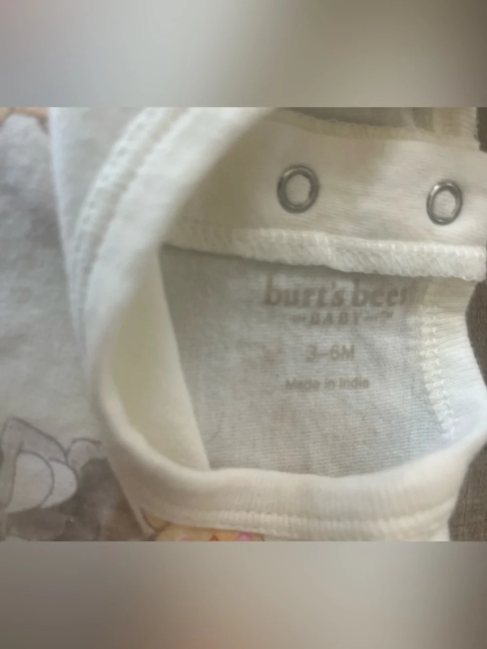 Burt's Bees Baby Chick & Egg Carton Short Sleeve One-Piece Romper Size 3-6 m